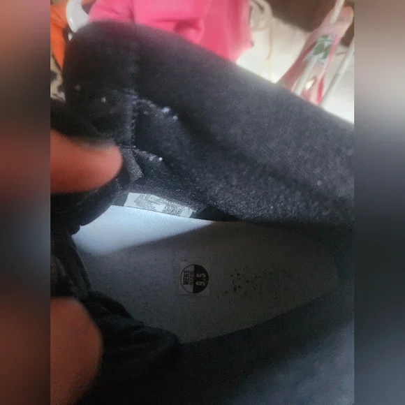 Jordan 1s - Picture 5 of 5